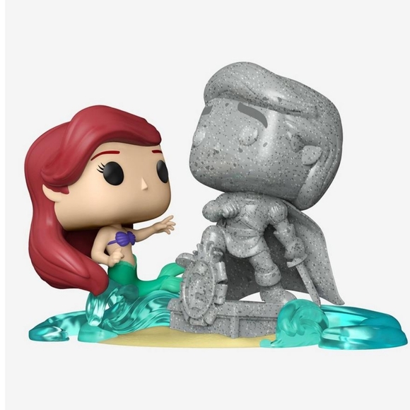 Funko Other - Funko Pop! Moment Disney Princess The Little Mermaid Ariel with Eric Statue Viny
